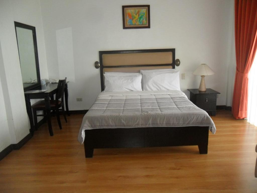 Tagaytay Econo Hotel Tagaytay City ห้อง รูปภาพ