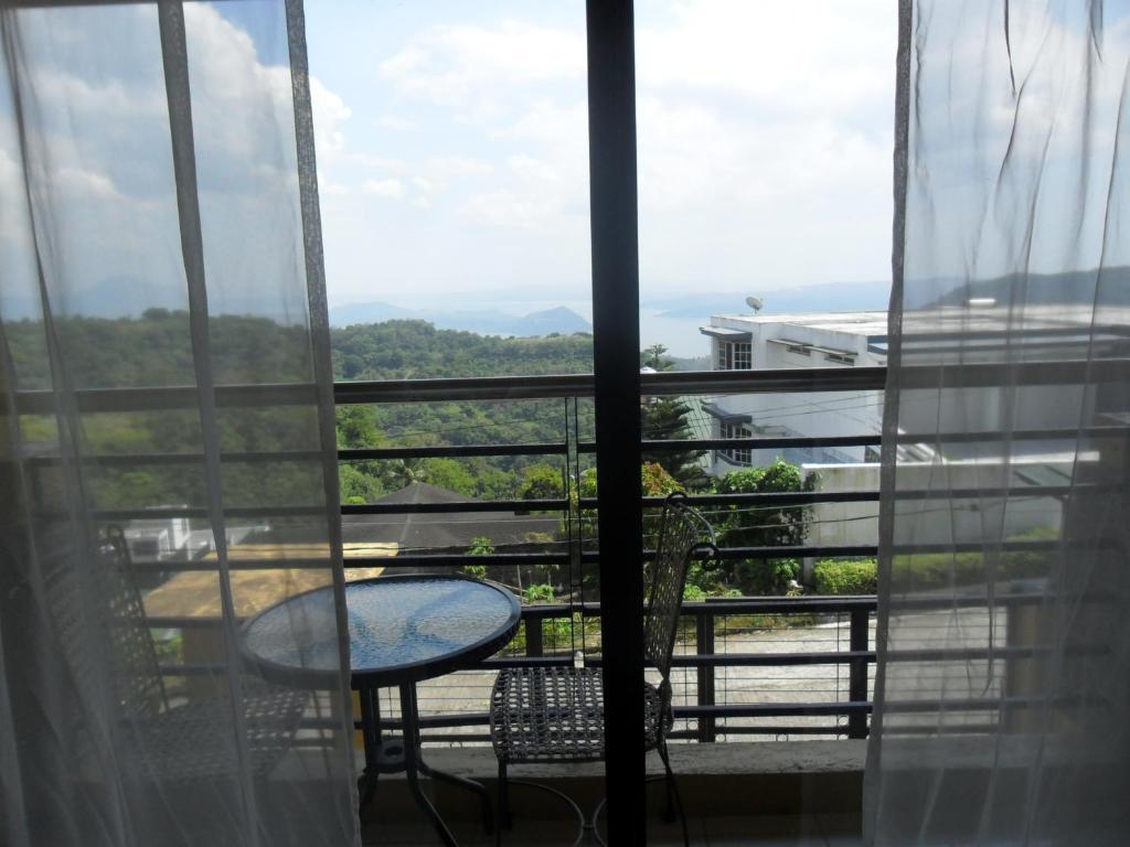 Tagaytay Econo Hotel Tagaytay City ห้อง รูปภาพ