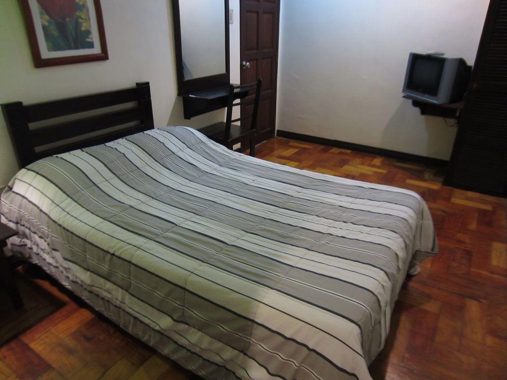 Tagaytay Econo Hotel Tagaytay City ภายนอก รูปภาพ