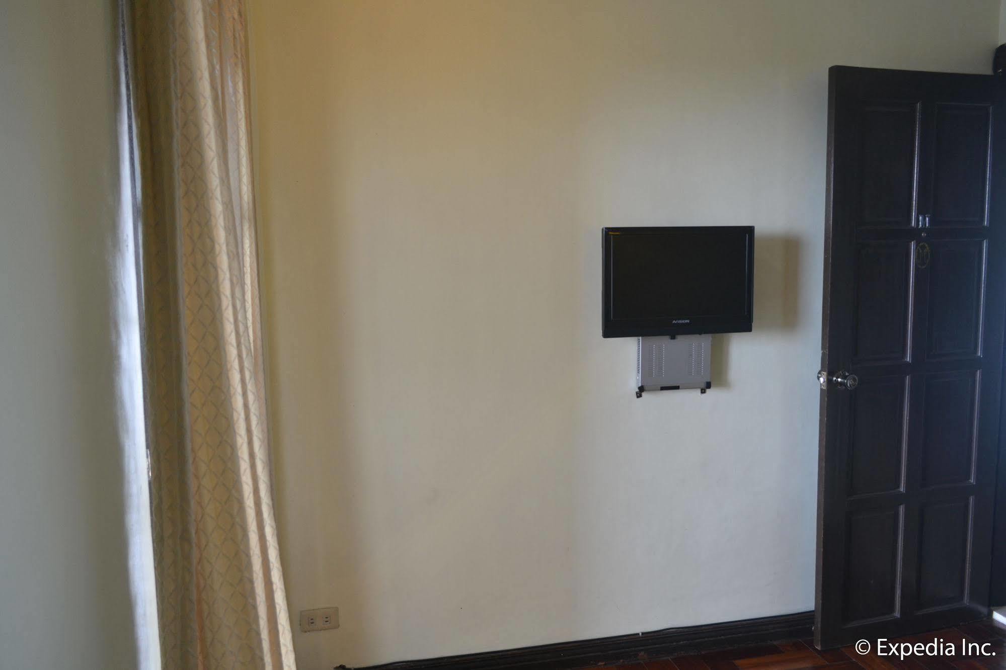 Tagaytay Econo Hotel Tagaytay City ภายนอก รูปภาพ