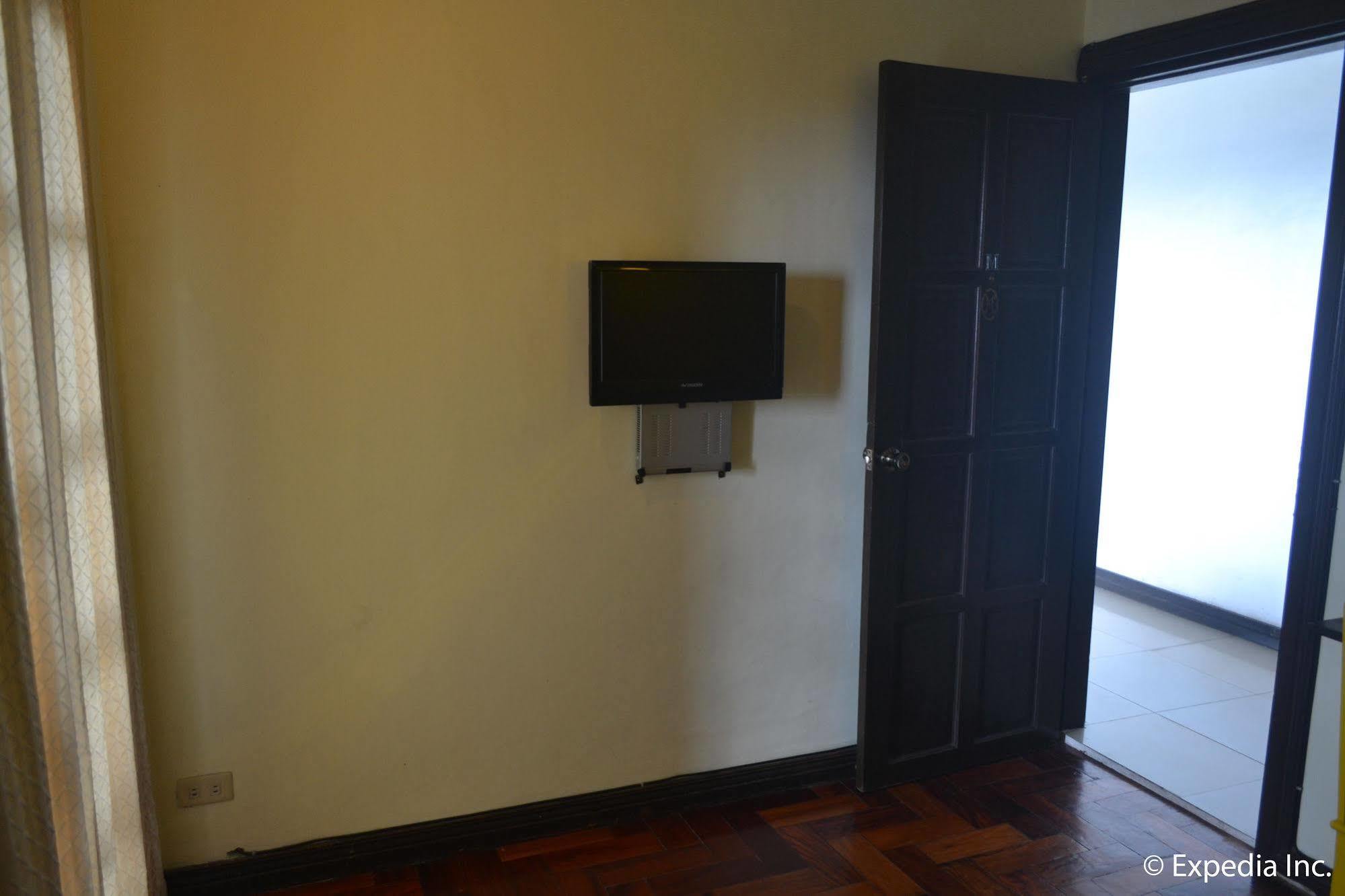Tagaytay Econo Hotel Tagaytay City ภายนอก รูปภาพ
